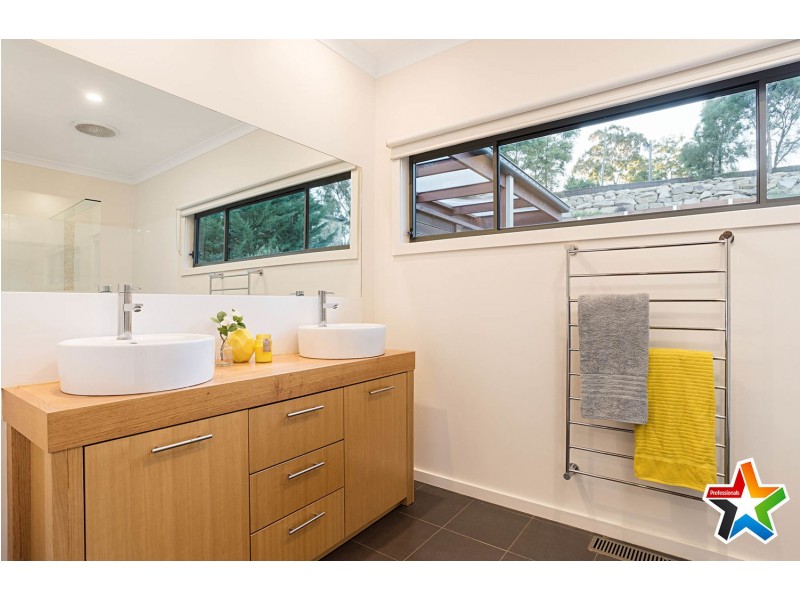 15 Marven Court, Lilydale VIC 3140