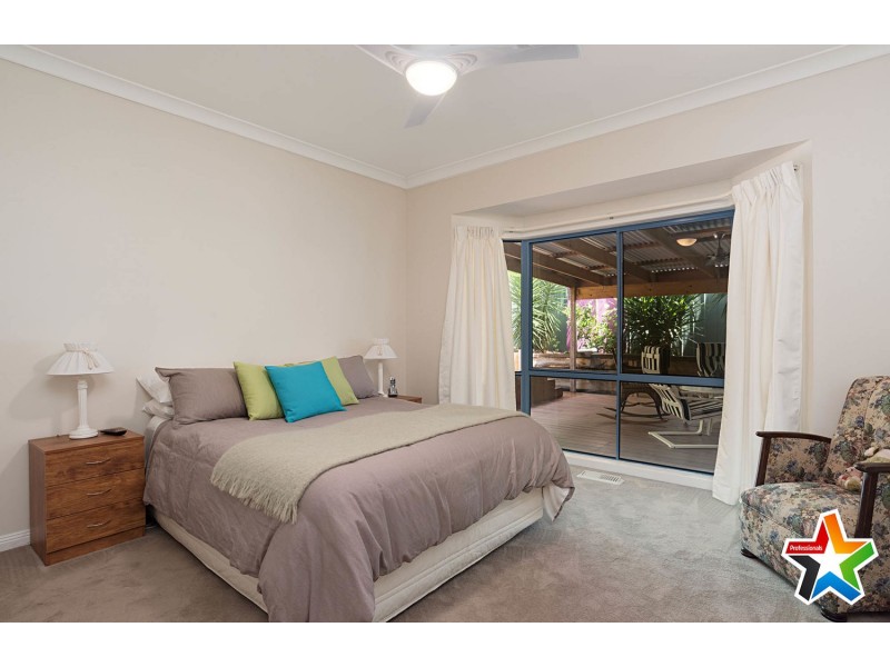 8 Renouf Court, Mount Evelyn VIC 3796