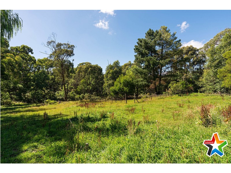 14 O’Connor Avenue, Mount Evelyn VIC 3796