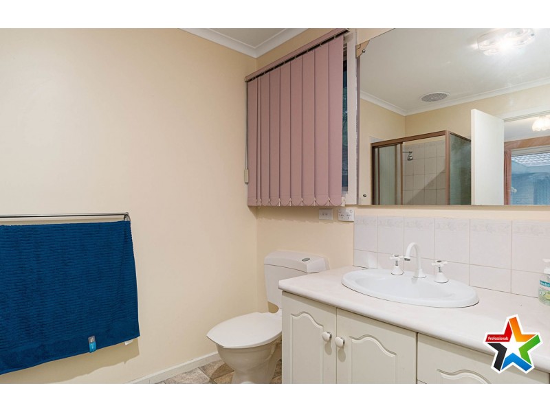 25 Railway Road, Mount Evelyn VIC 3796