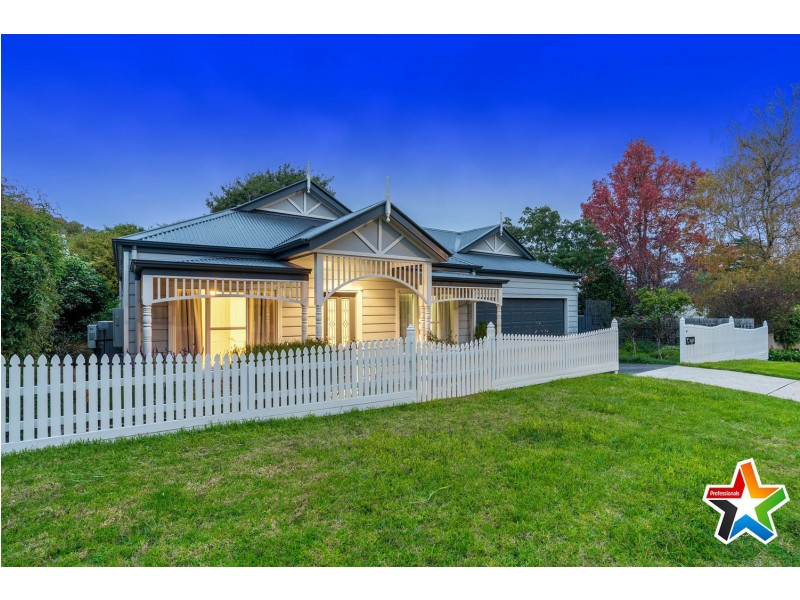 18 Grantully Street, Mount Evelyn VIC 3796
