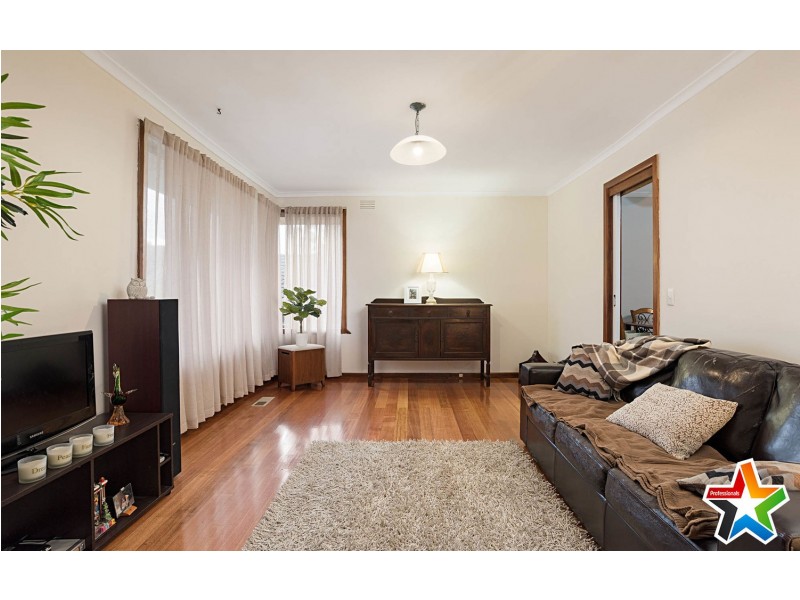 24 Heath Avenue, Mount Evelyn VIC 3796