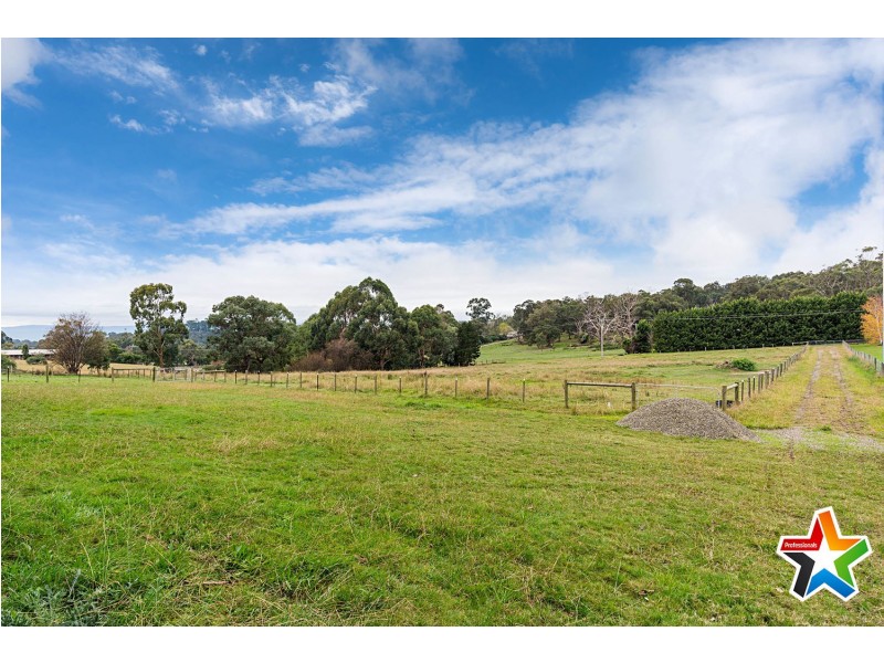 40-56 Mangans Road, Lilydale VIC 3140