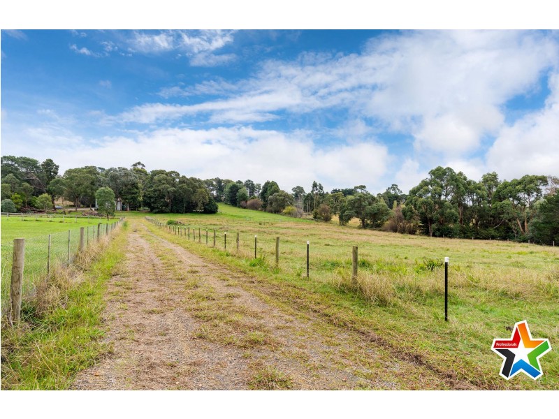 40-56 Mangans Road, Lilydale VIC 3140