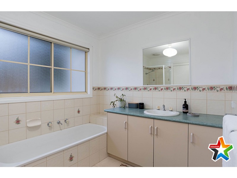 55 Fernhill Road, Mount Evelyn VIC 3796