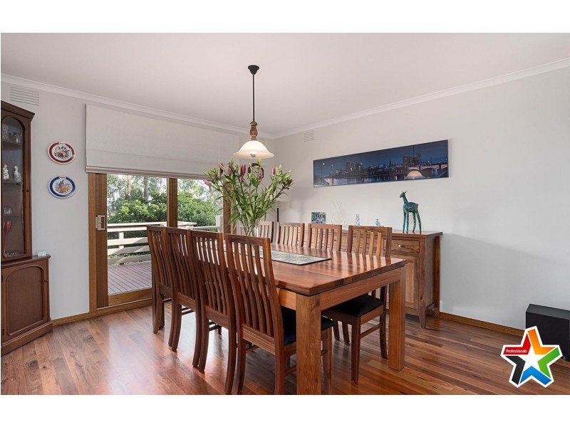 3 Davey Road, Mount Evelyn VIC 3796