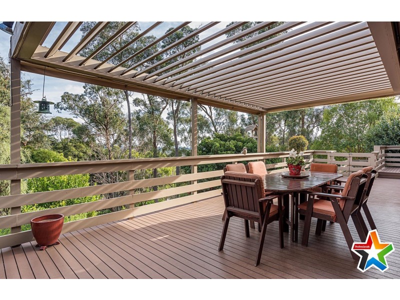 3 Davey Road, Mount Evelyn VIC 3796