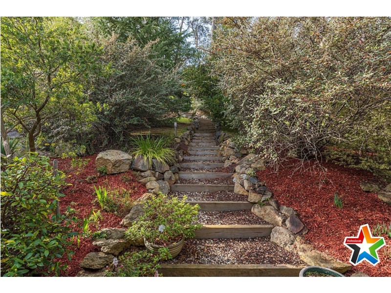 3 Davey Road, Mount Evelyn VIC 3796