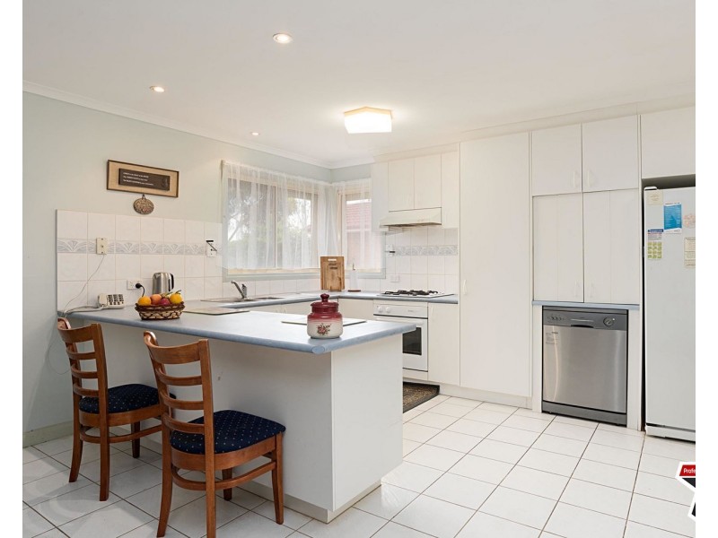 10 Clearwater Drive, Lilydale VIC 3140