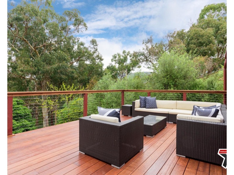 110 Quinn Crescent, Mount Evelyn VIC 3796