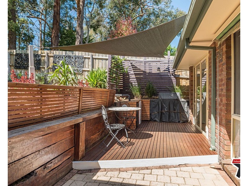 22 Bristol Crescent, Lilydale VIC 3140