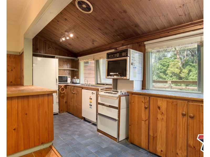 12 Borang Avenue, Mount Evelyn VIC 3796