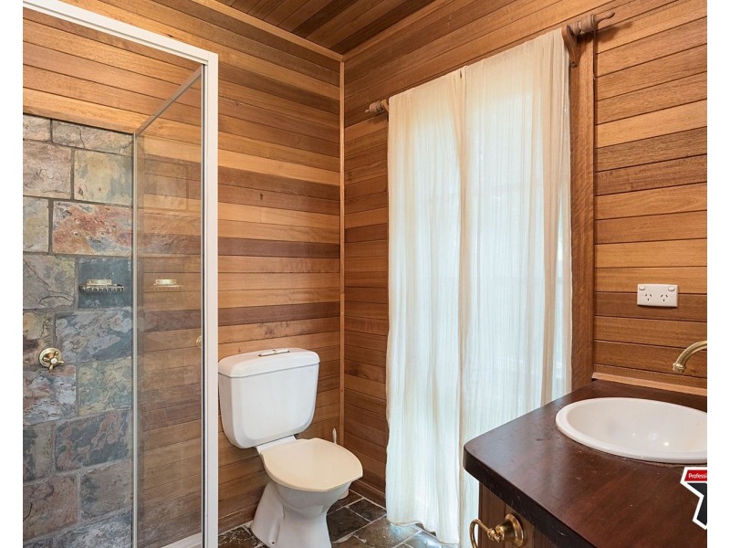 12 Borang Avenue, Mount Evelyn VIC 3796