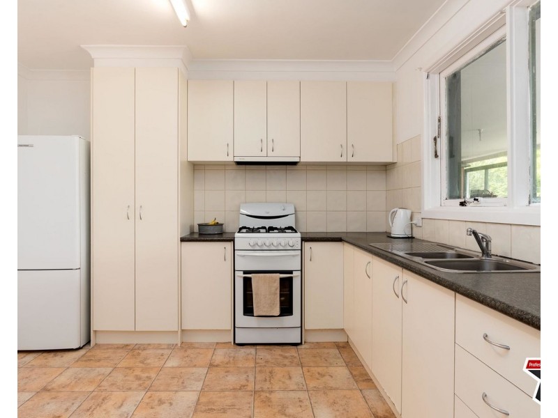 34 Monbulk Road, Mount Evelyn VIC 3796