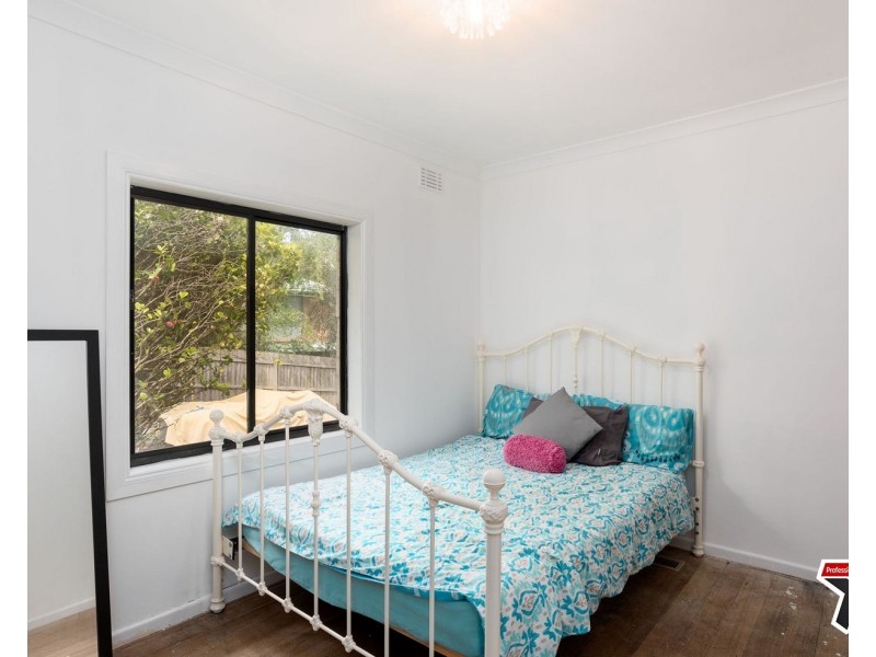 34 Monbulk Road, Mount Evelyn VIC 3796