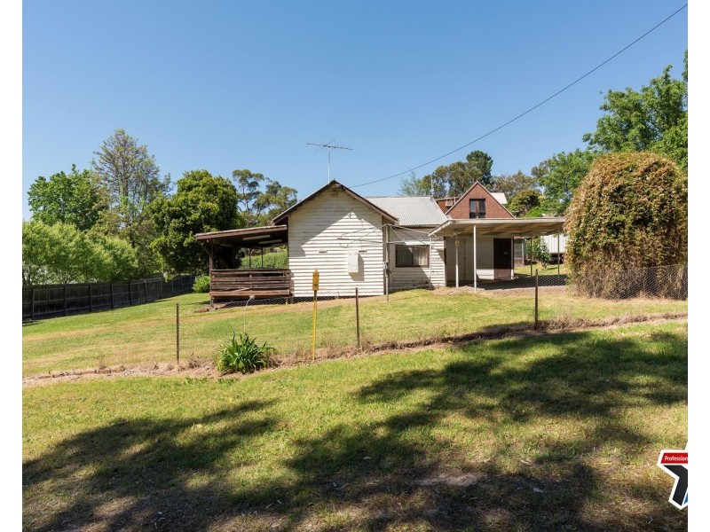 48 High Street, Seville East VIC 3139