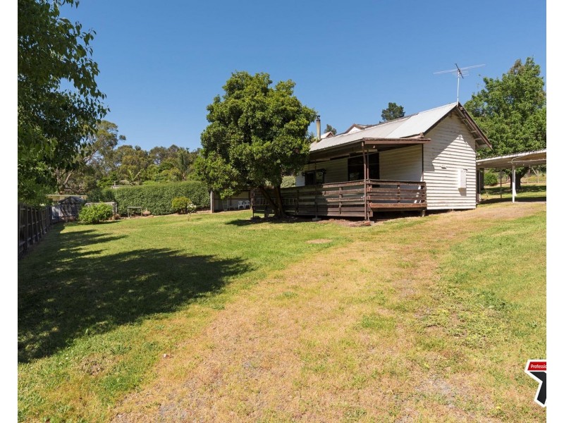 48 High Street, Seville East VIC 3139