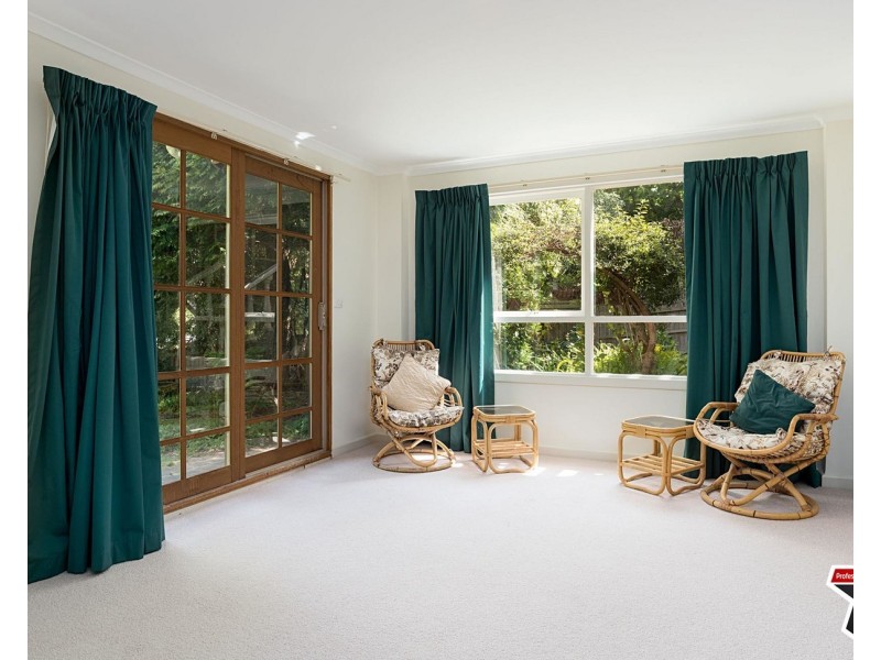 17 Glenview Road, Mount Evelyn VIC 3796