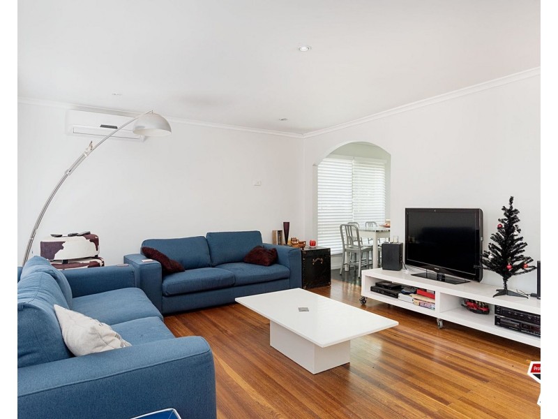 18 Kalimna Street, Mooroolbark VIC 3138