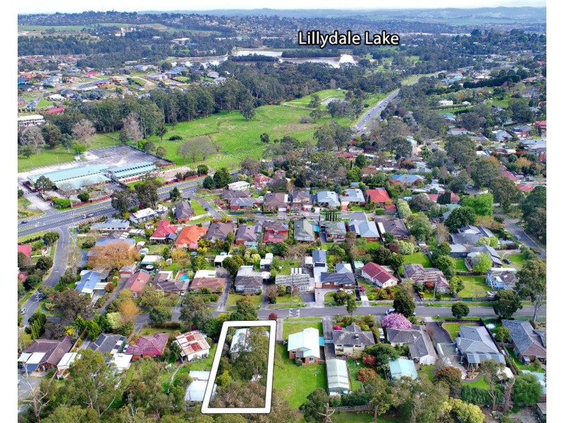 16 Nicholson Crescent, Mount Evelyn VIC 3796