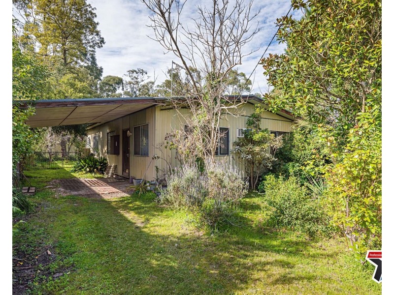 16 Nicholson Crescent, Mount Evelyn VIC 3796