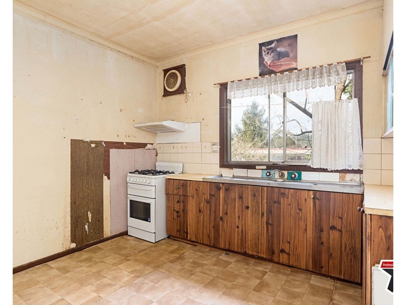 16 Nicholson Crescent, Mount Evelyn VIC 3796