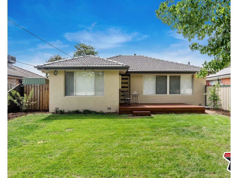 23 Lancaster Road, Mooroolbark VIC 3138