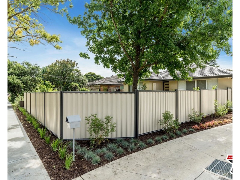 23 Lancaster Road, Mooroolbark VIC 3138