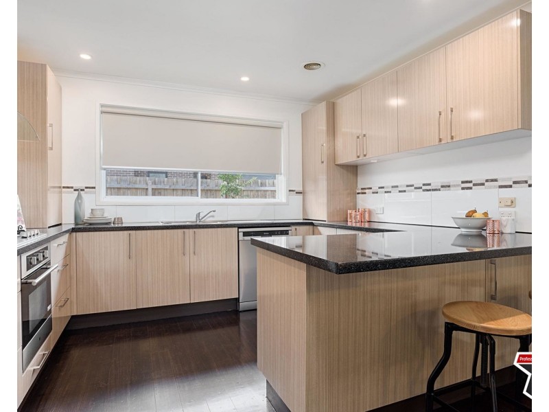 23 Lancaster Road, Mooroolbark VIC 3138