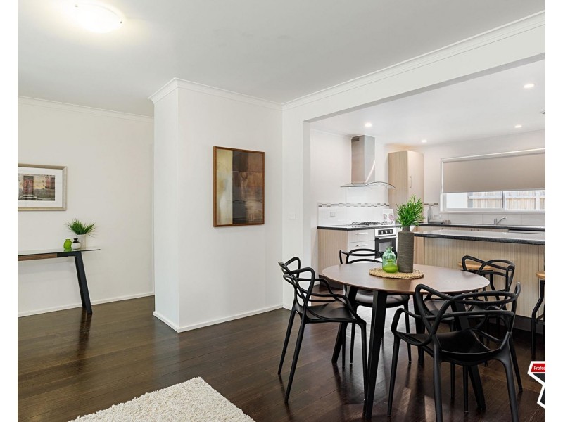 23 Lancaster Road, Mooroolbark VIC 3138