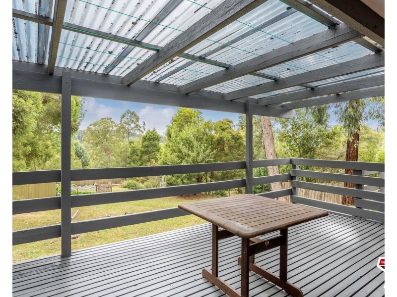 61 Fernhill Road, Mount Evelyn VIC 3796