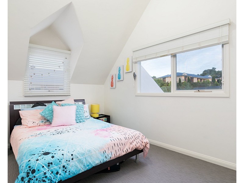 21 Galera Court, Wandin North VIC 3139