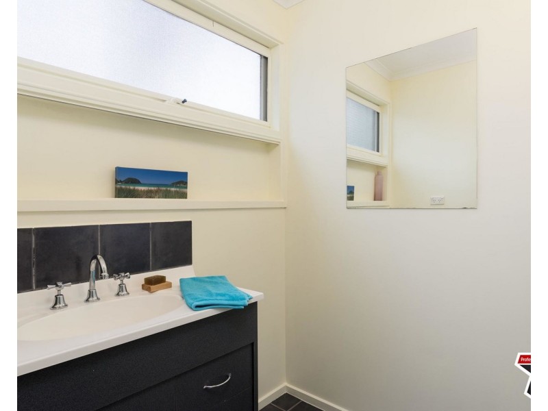 30 Tainton Street, Wandin North VIC 3139