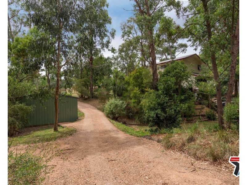30 Tainton Street, Wandin North VIC 3139