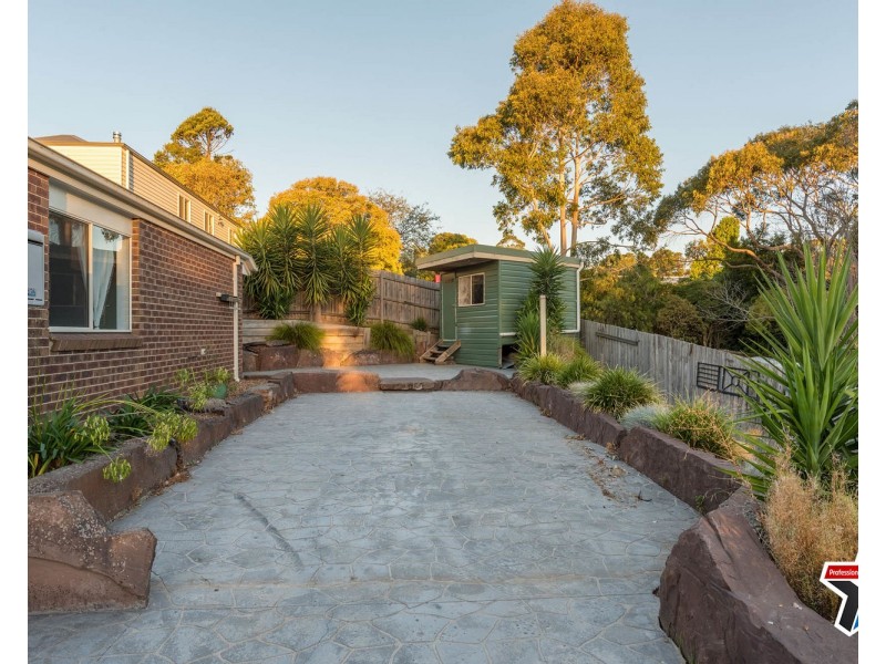 16A Gardner Parade, Mount Evelyn VIC 3796