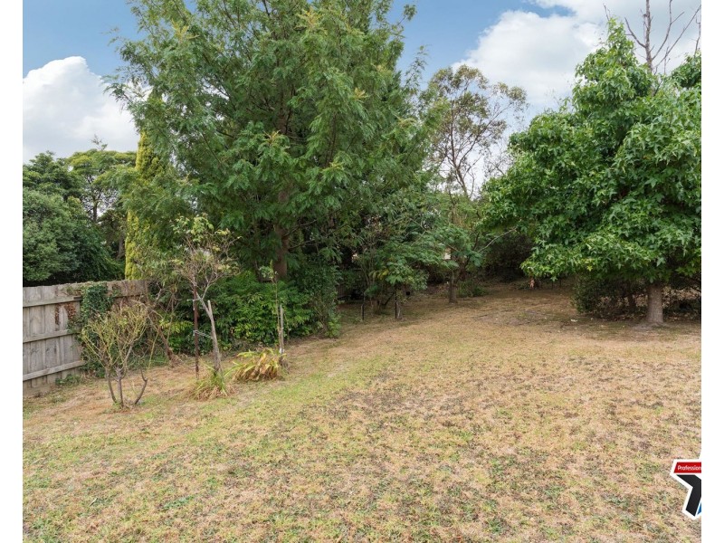 14 Bradman Avenue, Mount Evelyn VIC 3796