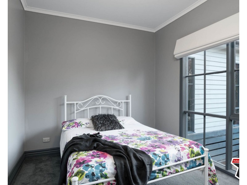 15 Hordern Road, Mount Evelyn VIC 3796