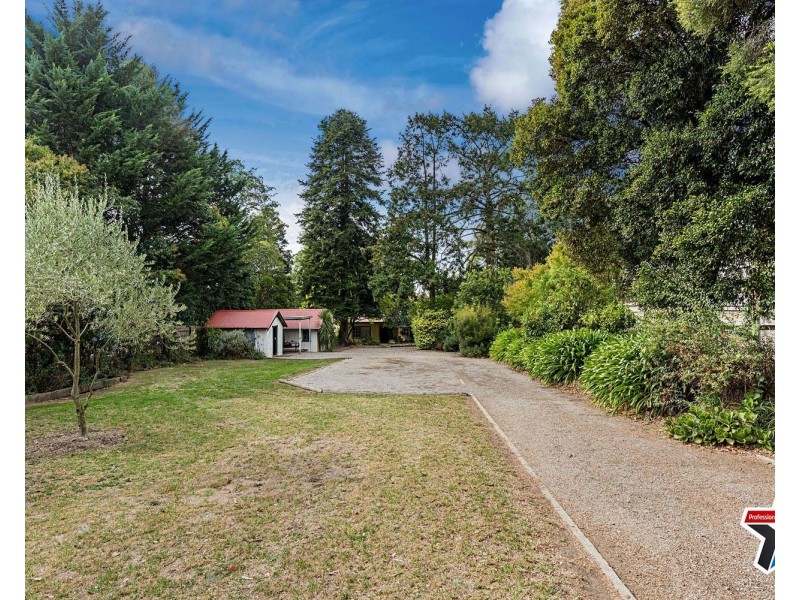 4 Hereford Road, Mount Evelyn VIC 3796