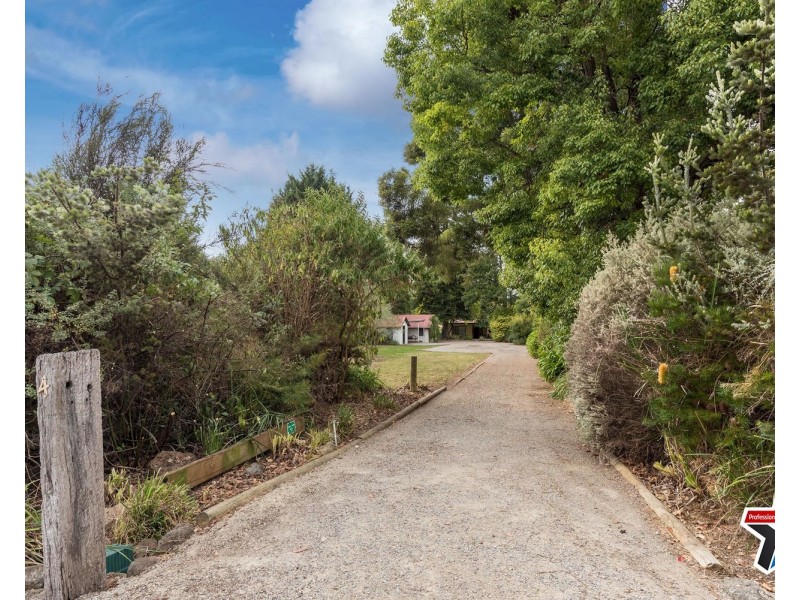 4 Hereford Road, Mount Evelyn VIC 3796