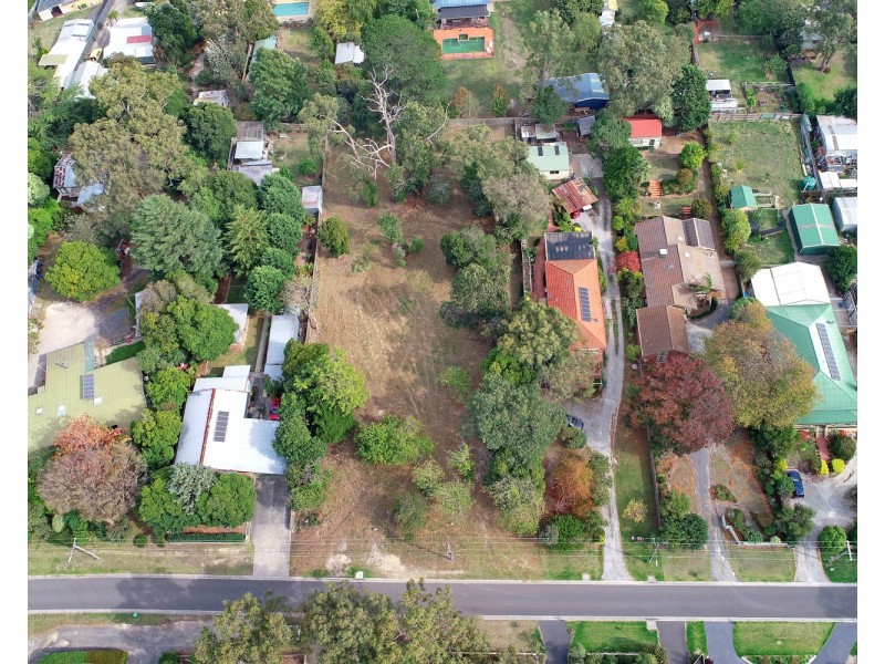 7 & 9  Russell Street, Mount Evelyn VIC 3796