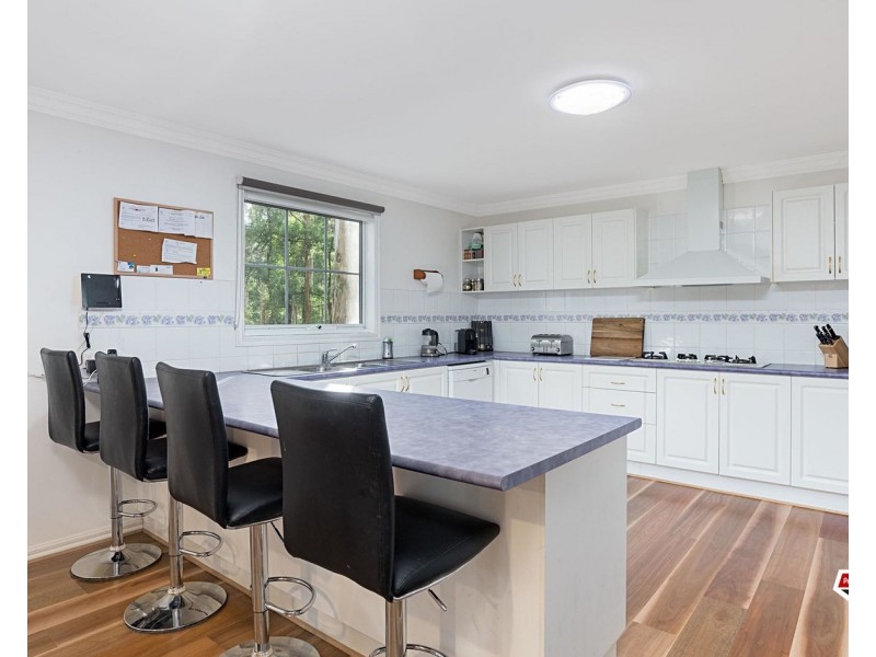 38 Priestley Crescent, Mount Evelyn VIC 3796