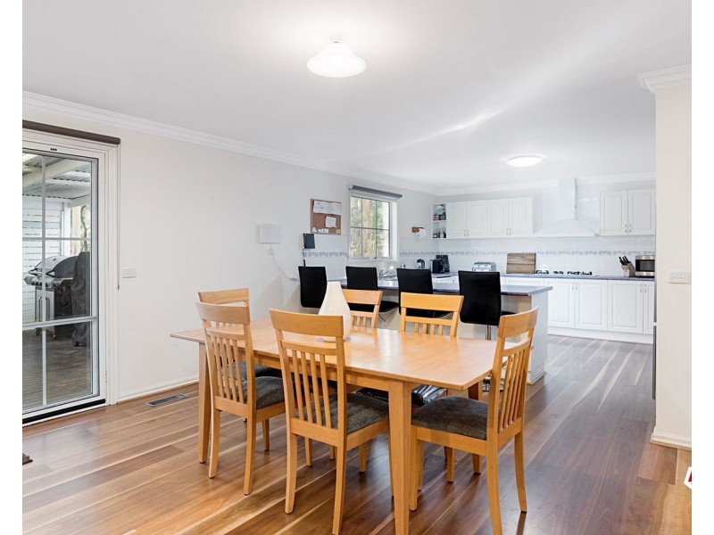 38 Priestley Crescent, Mount Evelyn VIC 3796