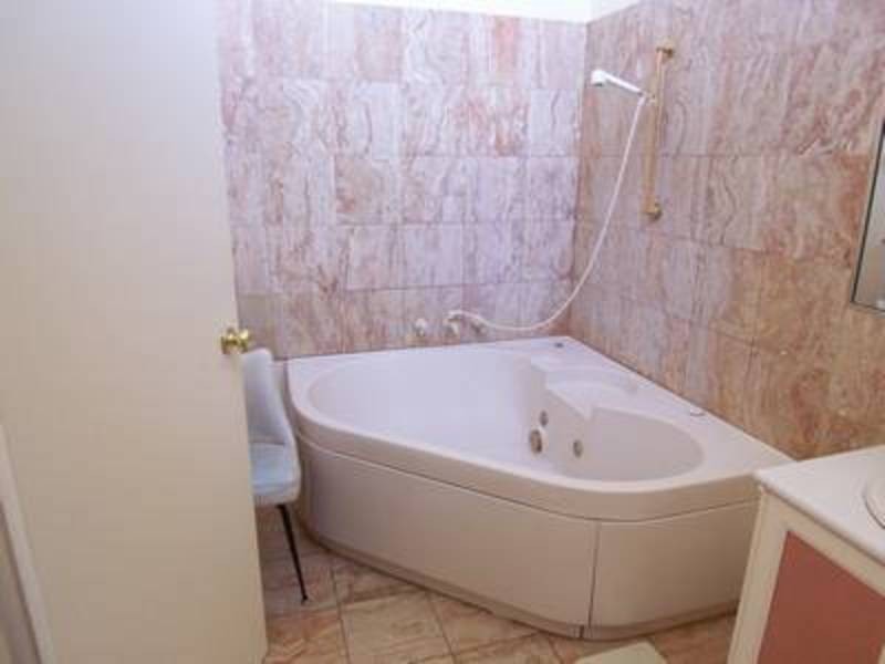 4/339 Flemington Road, North Melbourne VIC 3051