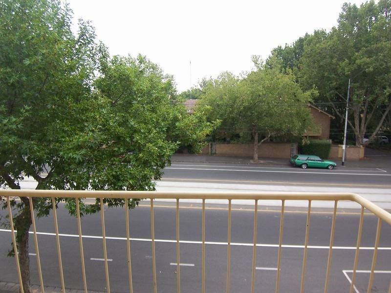 24/302 Abbotsford Street, North Melbourne VIC 3051