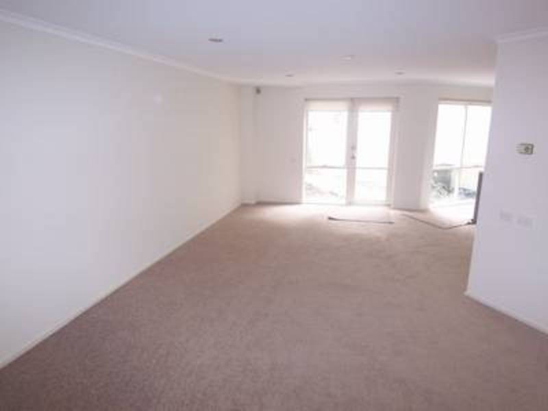 16 O’Shanassy Street, North Melbourne VIC 3051