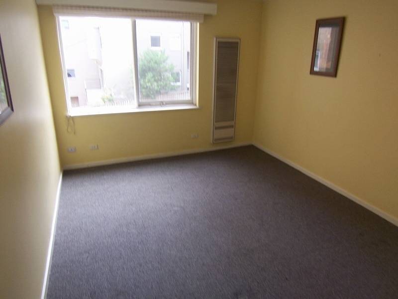 8/10 Lennon Street, Parkville VIC 3052