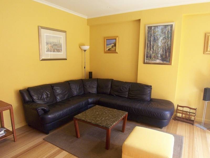 15 Little Dryburgh Street (North) , North Melbourne VIC 3051