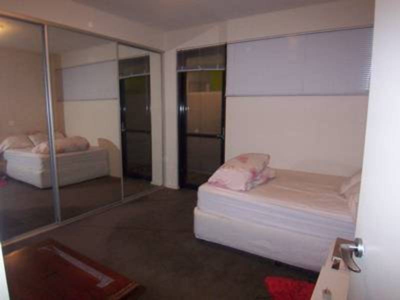 102/16-22 Cobden Street, North Melbourne VIC 3051