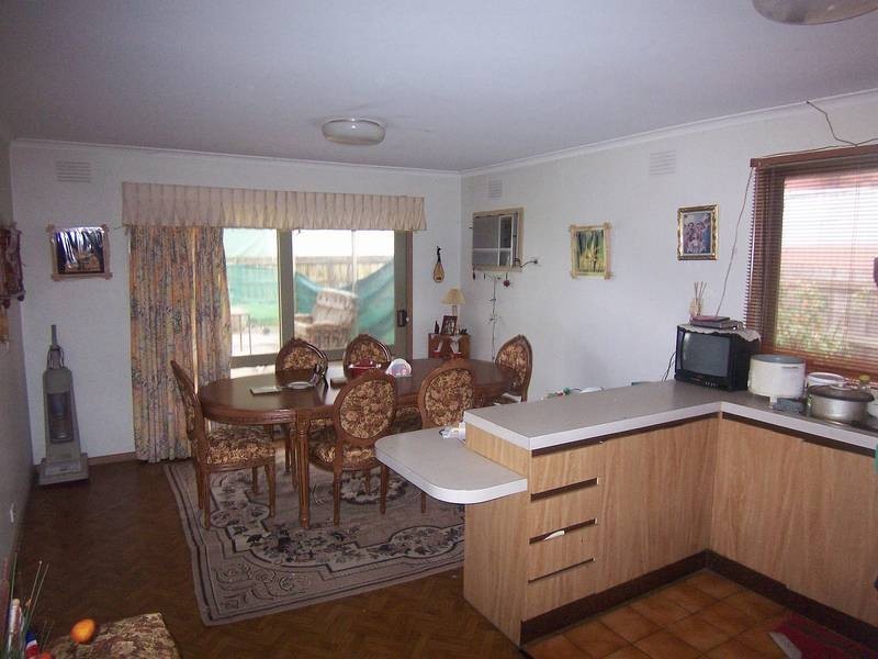 3 Redbank Court, Kings Park VIC 3021