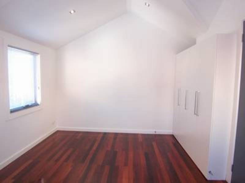 1B/189 Elgin Street, Carlton VIC 3053